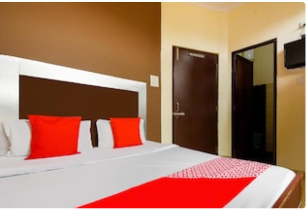 Raja Guest House -- Jalandhar Railway Station -- For Family, Couples, Travellers Esterno foto